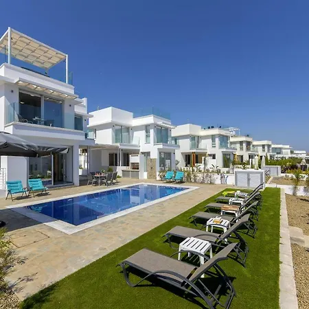 Villa Lifestyle Mylos 9 *